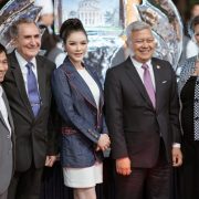 Lý Nhã Kỳ diện cây hàng hiệu gây thương nhớ tại sự kiện