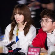 Minh Hằng ‘phấn khích’ với dàn trai đẹp casting cho dự án Web Drama