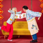 Quang Trung, Thiều Bảo Trang ‘quậy tưng’ bằng MV Tết sắp ra mắt
