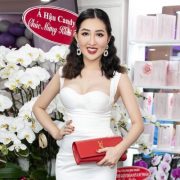 Hoa hậu Huỳnh Thúy Anh lộng lẫy khoe nhan sắc tại sự kiện
