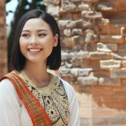 Đào Thị Hà đại diện quảng bá lễ hội văn hoá dân gian Khánh Hoà