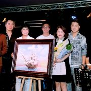 Hơn 600 triệu quyên góp hướng về miền Trung trong đêm nhạc Hội Chân tình