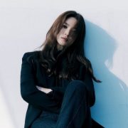 Song Hye Kyo đẹp lạnh lùng