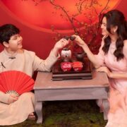 Trương Quỳnh Anh khoe vẻ đẹp “hack tuổi” bên cạnh con trai Sushi