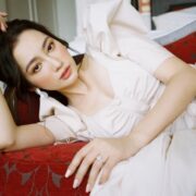 Trương Tri Trúc Diễm được khen ngợi mặn mà hơn sau khi kết hôn