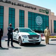 Dàn siêu xe chất chơi của cảnh sát Dubai