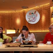 Chế Nguyễn Quỳnh Châu, Hoàng Yến hợp tác “lật đổ” Color Man tại Bữa Ngon Nhớ Đời