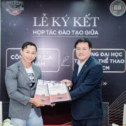 HLV Phạm Hy ký kết hợp tác đào tạo cùng trường Đại học Thể dục thể thao TP. HCM