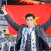 Ngô Hoàng Phi Việt lên đường thi Mister National Universe 2022