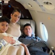 Chuyên cơ đỉnh cao đưa Cristiano Ronaldo lên đường sang Trung Đông