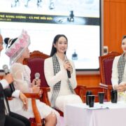 Hoa hậu Phương Linh kể về người mẹ vùng cao và khát vọng đổi đời