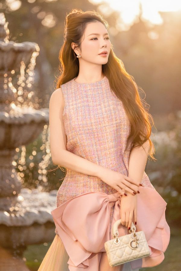 Lý Nhã Kỳ gây chú ý khi úp mở về “chương mới” của cuộc đời